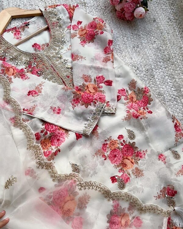 Beautiful Off White Kundan Organza Suit - Image 3
